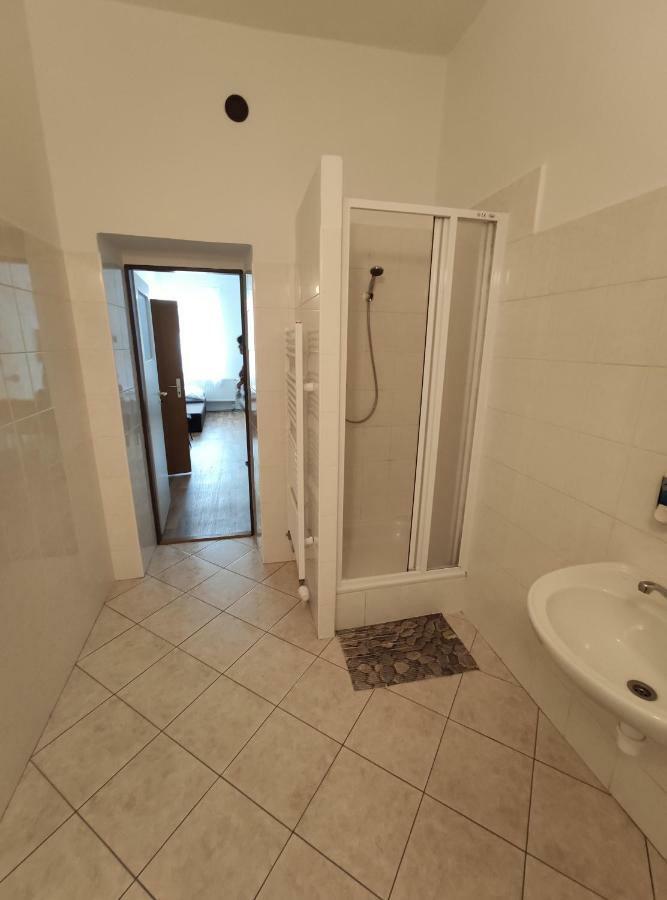Hostel كاسبيرسكي هوري المظهر الخارجي الصورة
